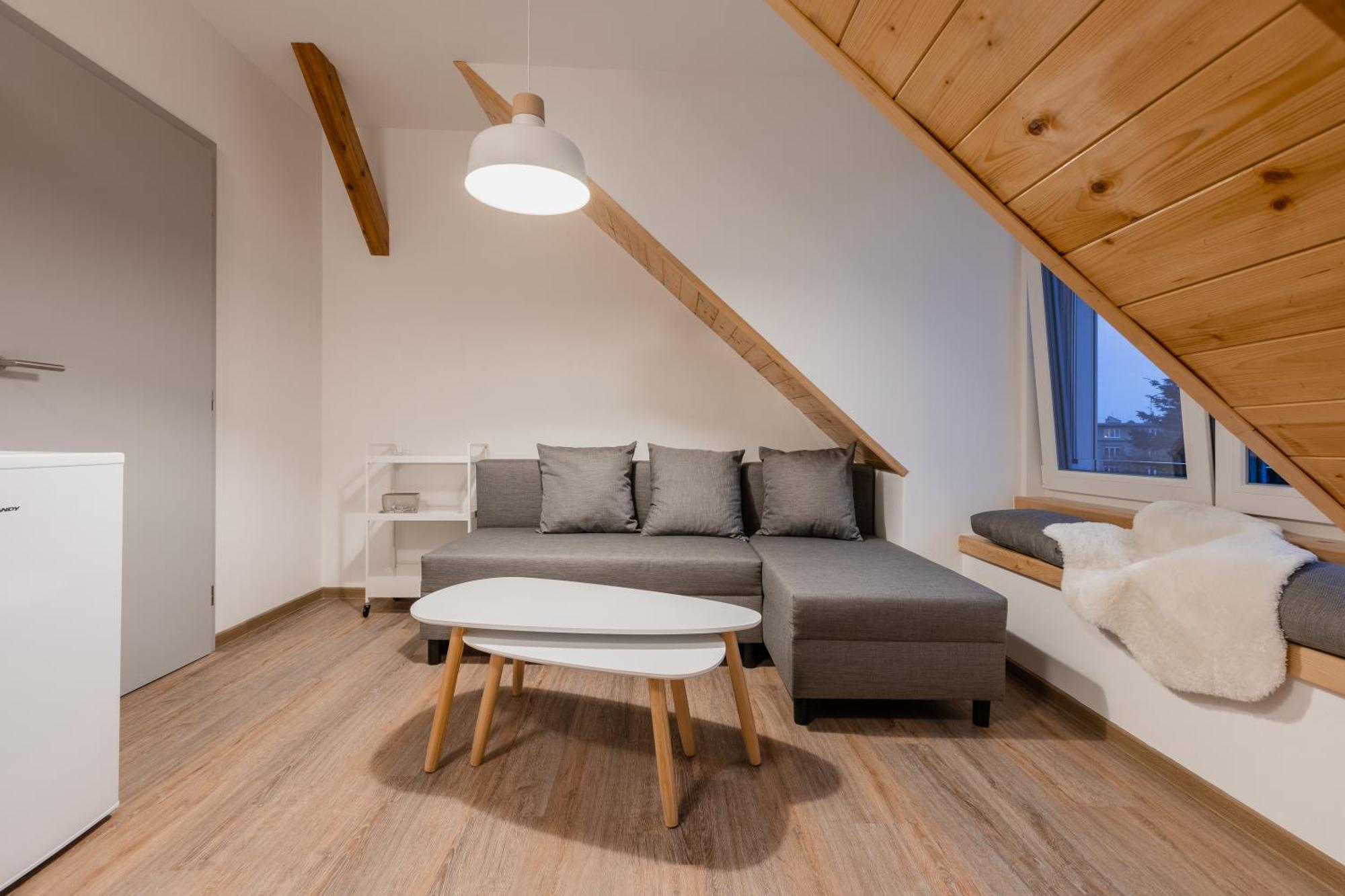 Romanticky Loft Parking U Hlavniho Nadrazi Olomouc Exterior photo